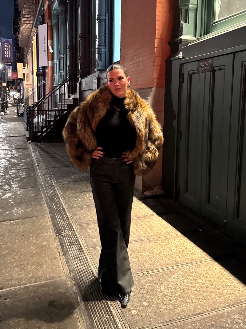 Casual Dinner Date Outfit for Fall