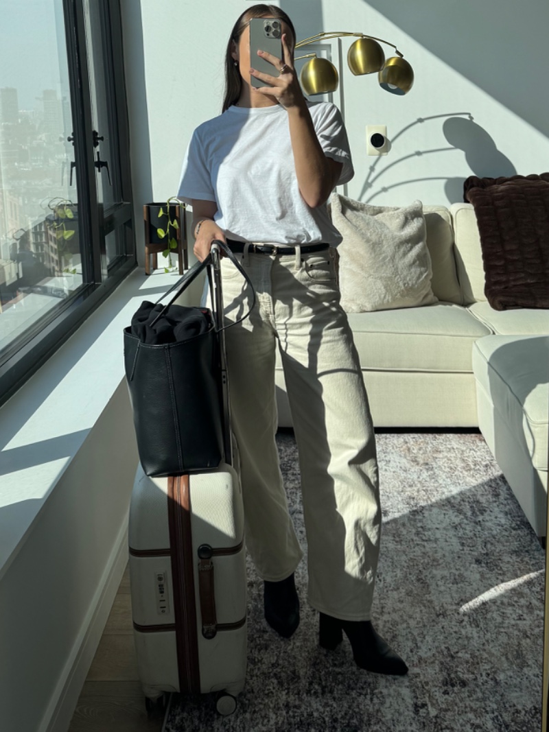 Casual Travel Outfit for Fall