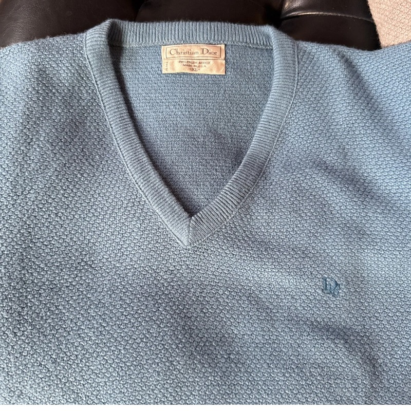 Vintage Christian Dior Pullover V-Neck Sweater — Christian Dior