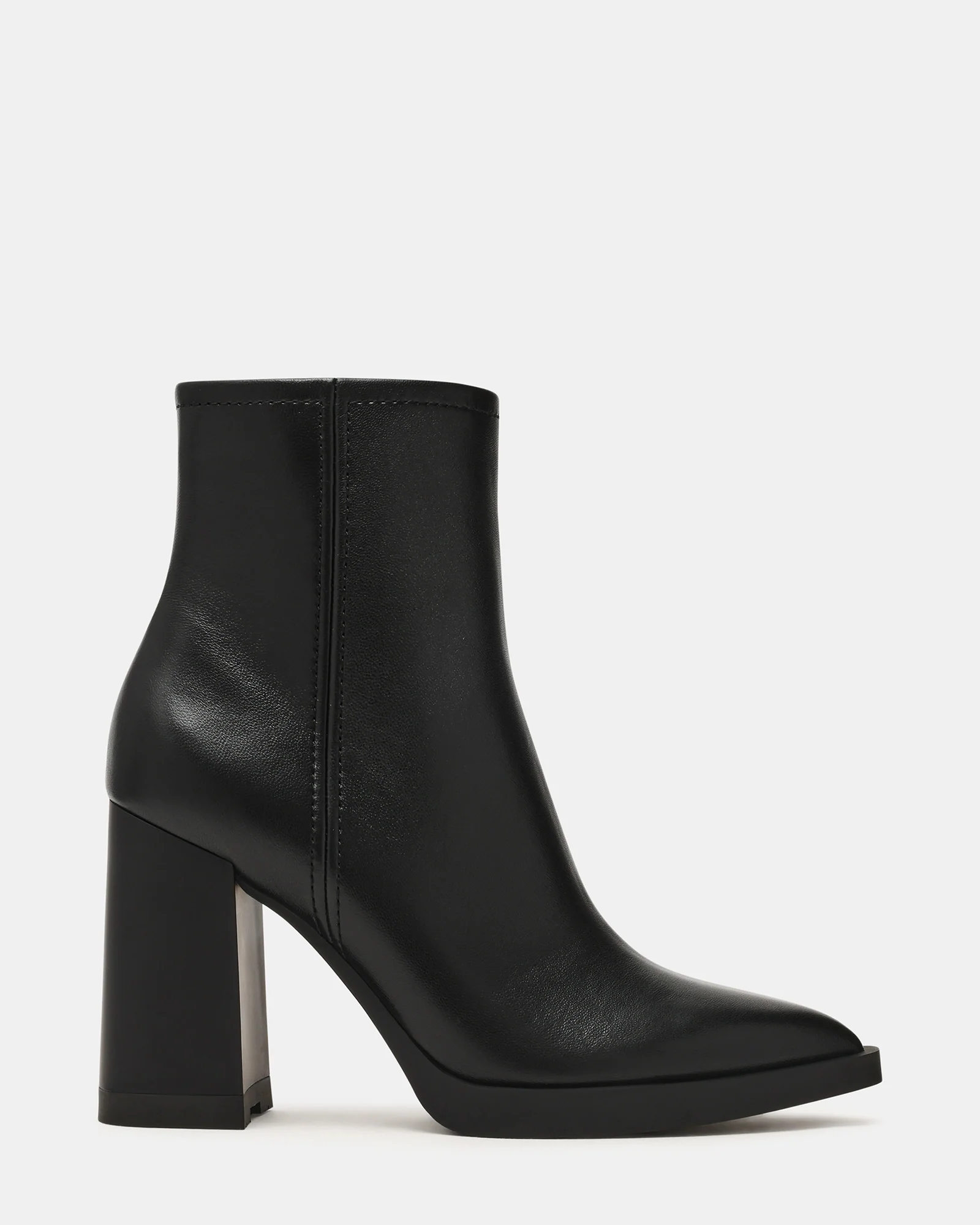Harden Black Leather — Steve Madden
